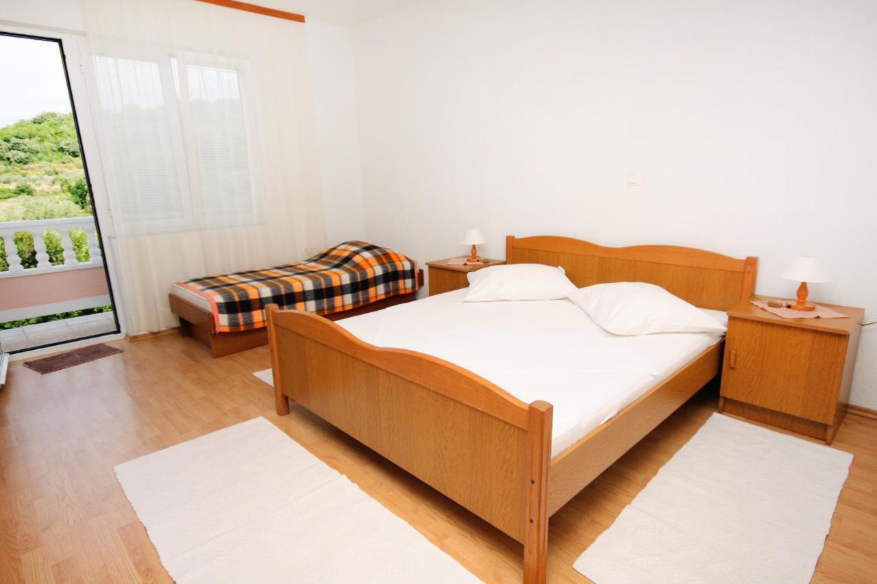 Apartments With A Parking Space Kampor, Rab - 5029 Luaran gambar