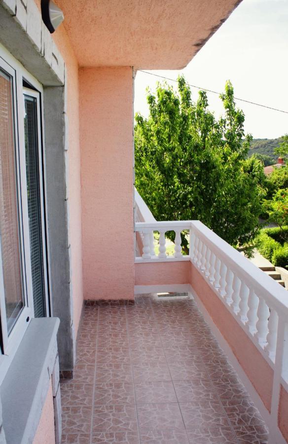Apartments With A Parking Space Kampor, Rab - 5029 Luaran gambar